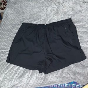 COPY - Girlfriend Collective shorts XXXL black never worn